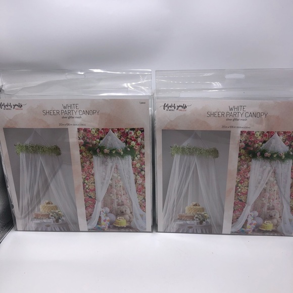 Canopy Timeless Sheer Party Canopy - Picture 7 of 8